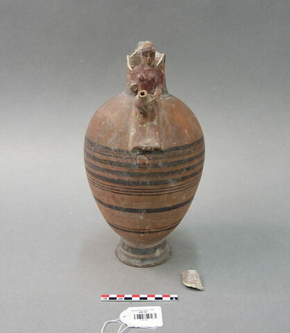 vase, image 3/7