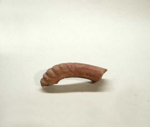 figurine  ; objet indéterminé