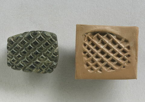 cachet ; estampille