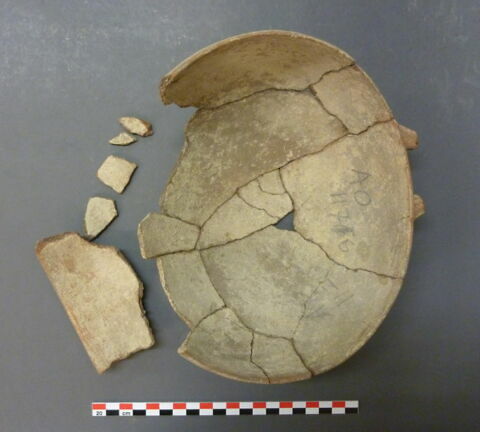 vase, image 3/6