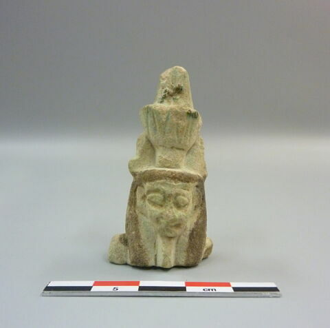 amulette, image 2/8