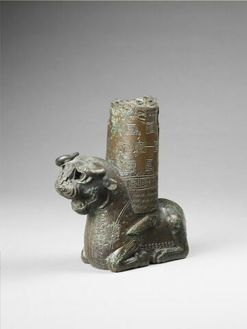 sculpture ; fragment