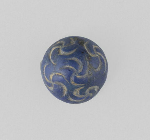 cachet, image 2/3