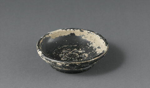 vase, image 2/2