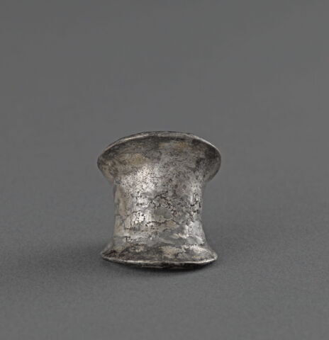 bague ; doigtier d’archer, image 3/3