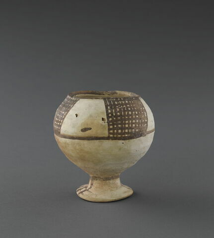 vase, image 3/4