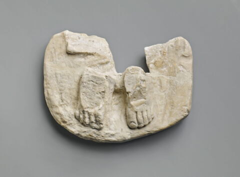 statue  ; socle, image 2/6