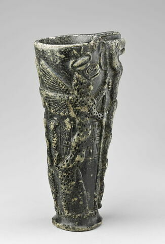 vase, image 6/8