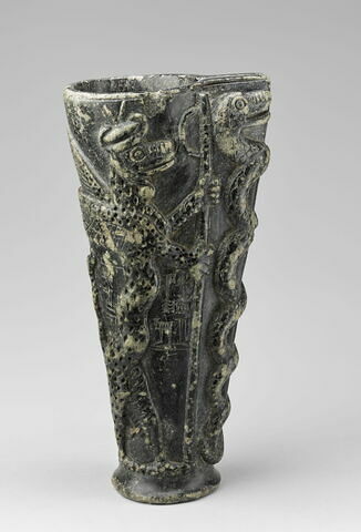 vase
