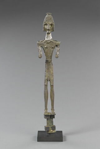 figurine, image 3/4