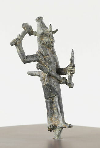 figurine, image 2/6