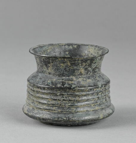 vase