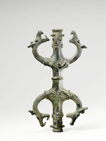 idole tubulaire, image 2/6