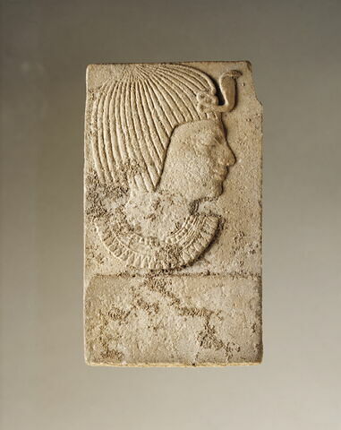 relief ; modèle, image 2/3