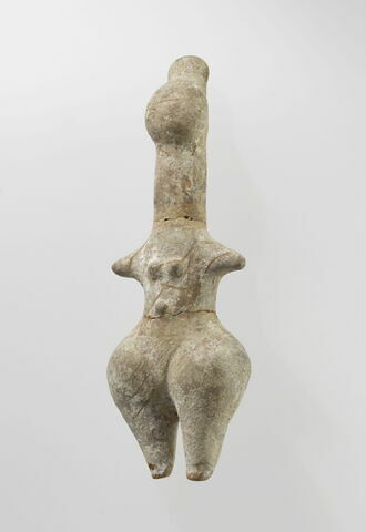 statue, image 3/3