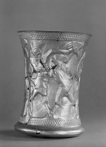 vase, image 2/4