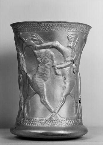 vase, image 3/4