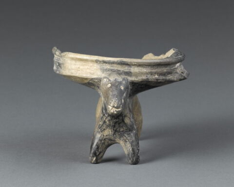 vase, image 2/3