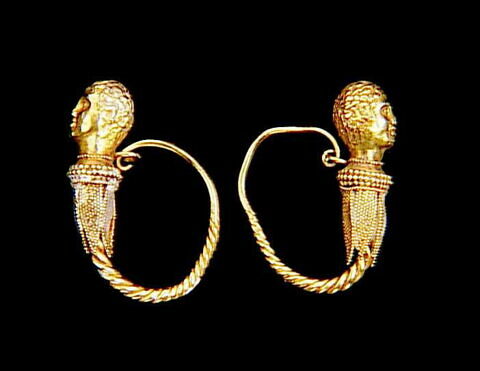 boucle d'oreille