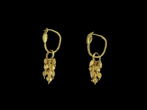 boucle d'oreille, image 4/9
