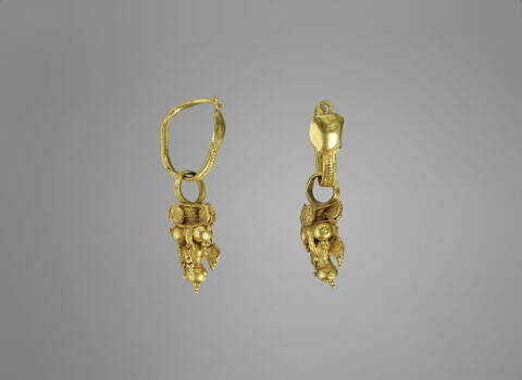 boucle d'oreille, image 5/9