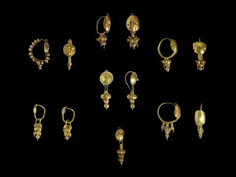 boucle d'oreille, image 8/9