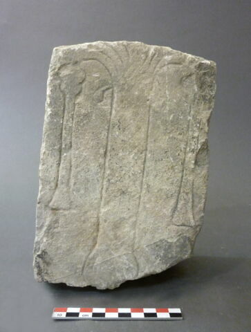stèle  ; ex-voto, image 2/2