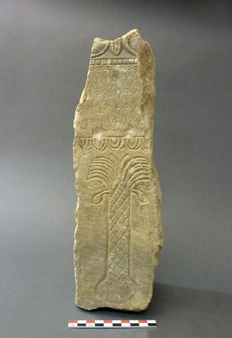 stèle  ; ex-voto, image 4/4