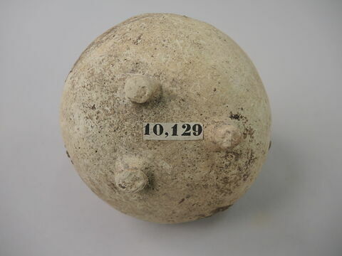 vase, image 2/3