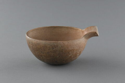 vase, image 2/3