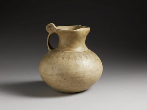 vase, image 2/3