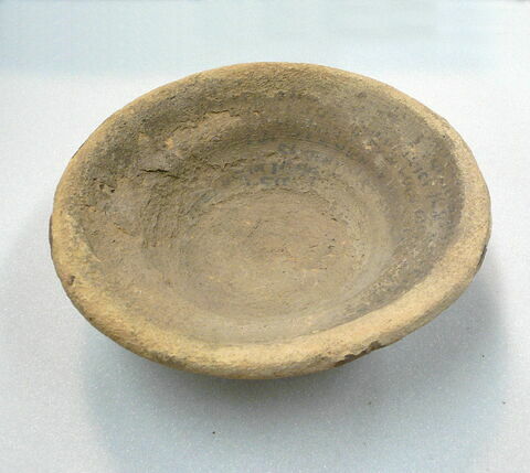 vase, image 2/2