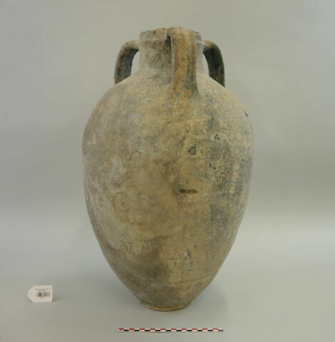 vase