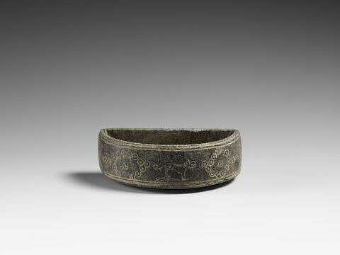 vase, image 3/6