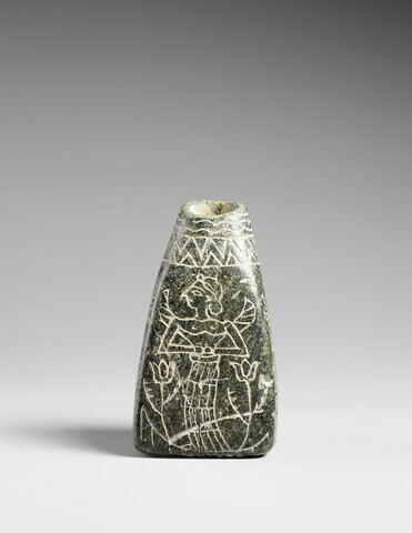 vase, image 7/9