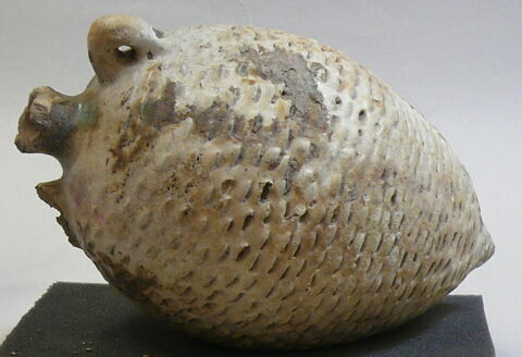 vase, image 2/2