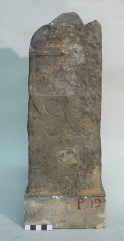 stèle ; ex-voto, image 2/3
