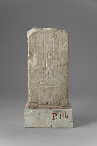 stèle ; ex-voto