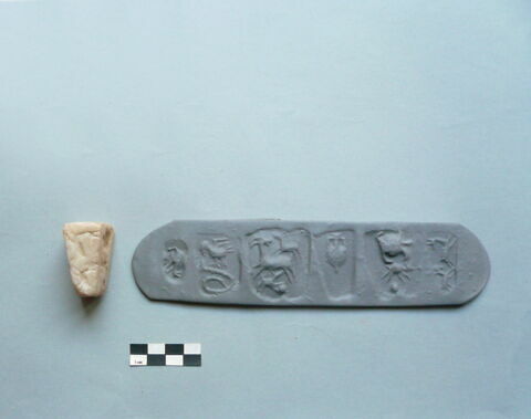 cachet, image 4/6