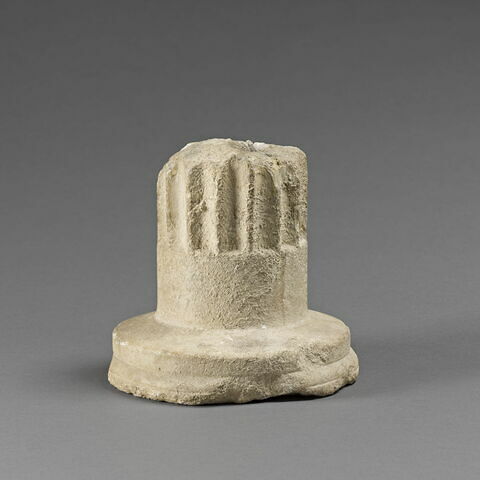 base, image 9/10