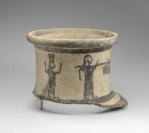 vase, image 2/3