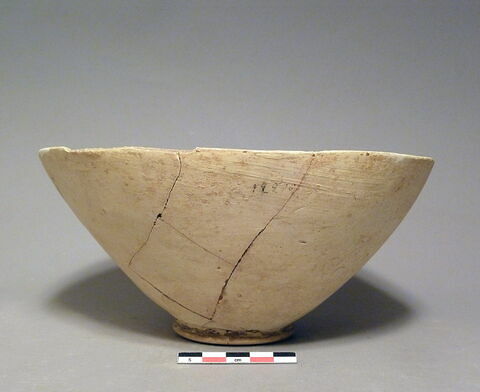vase, image 3/8
