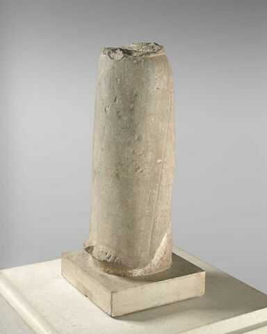 statue, image 3/4