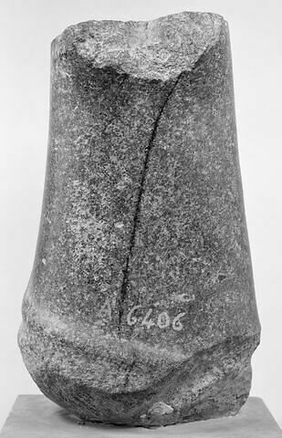 statue, image 8/10