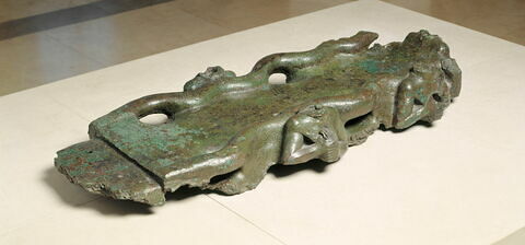 table, image 7/8