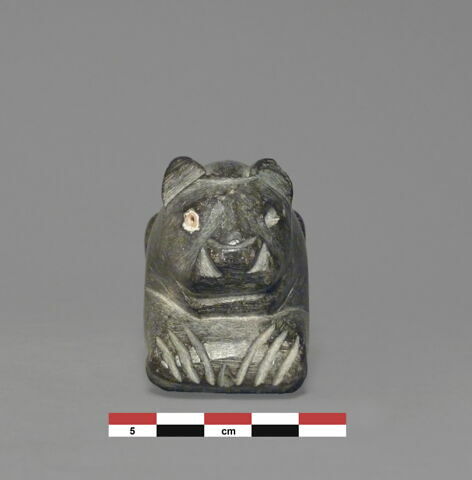sculpture, image 3/5