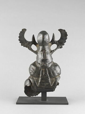 statue, image 2/4