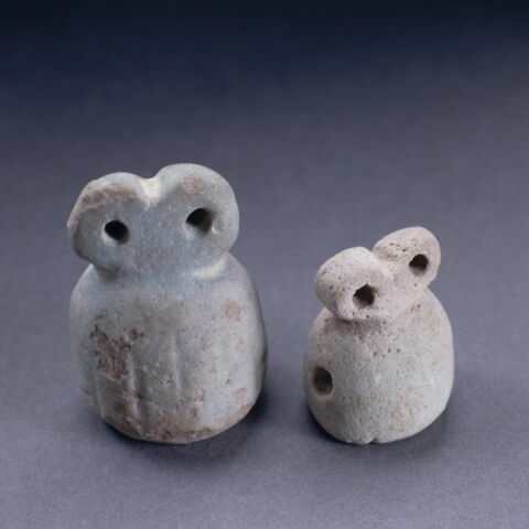 figurine, image 2/2