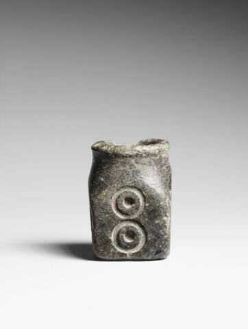 vase, image 2/8