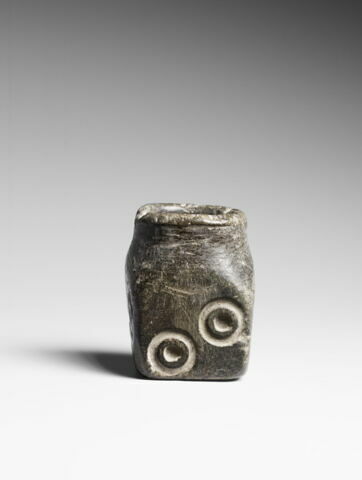 vase, image 3/8